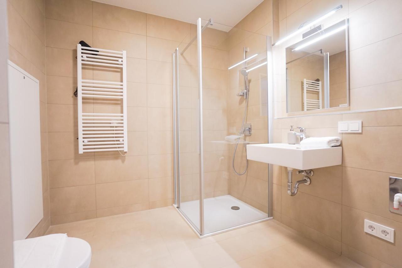 Boutique Studio With Terrace And Pool Vienna Luaran gambar
