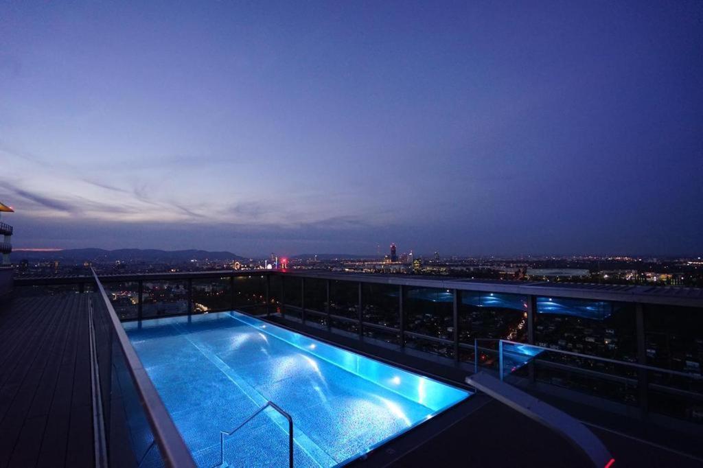 Boutique Studio With Terrace And Pool Vienna Luaran gambar